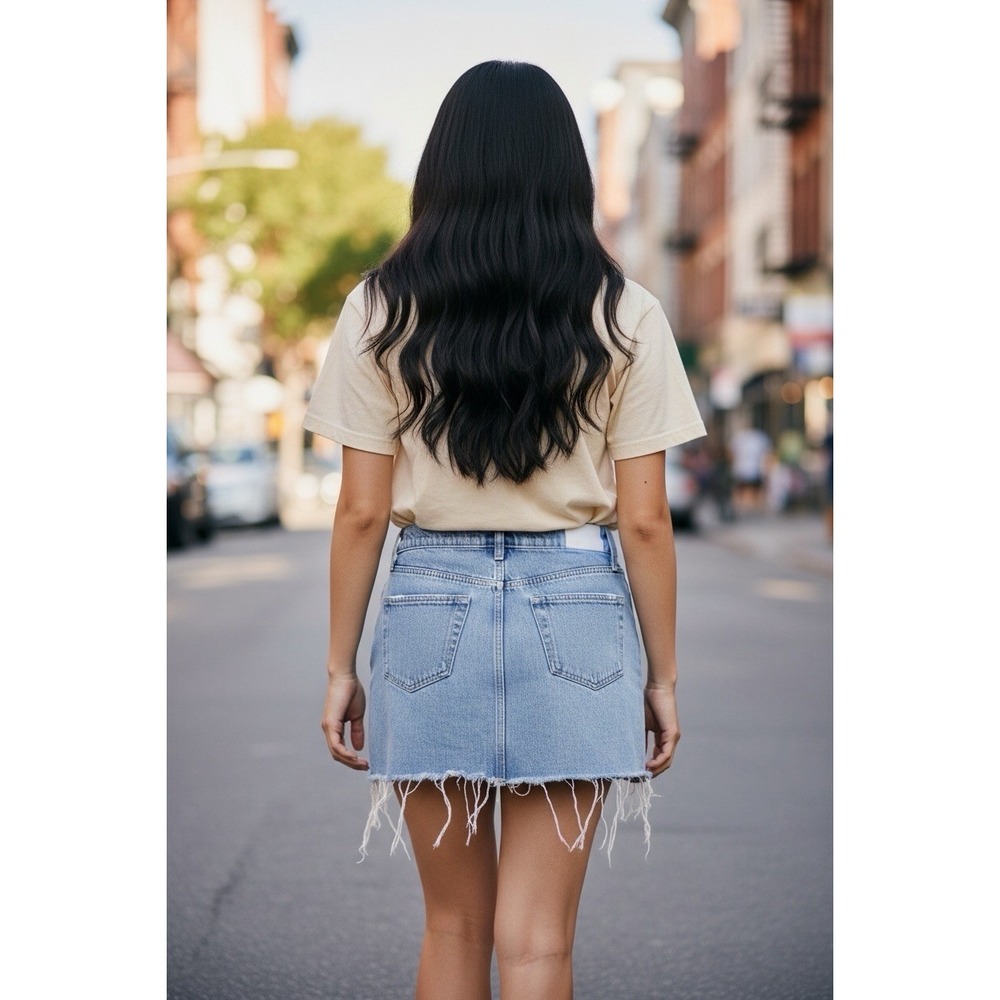 PAIGE Jessie Skirt Undone Middle Hem Jean Skirt Leisha Destructed Wash Size 26